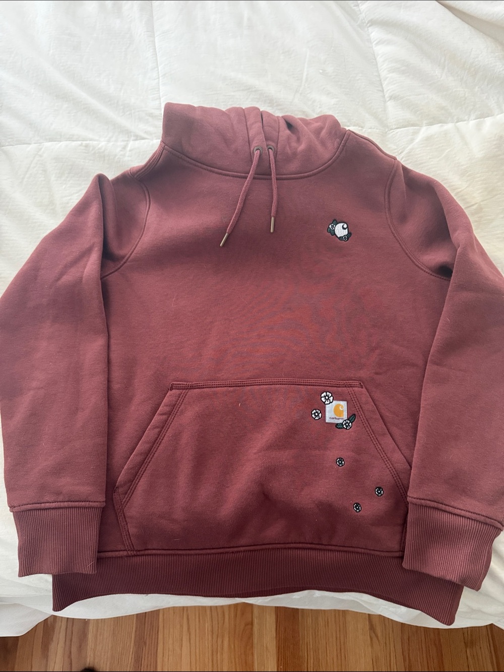 Carhartt women’s Maroon Pullover Hoodie Sweatshirt